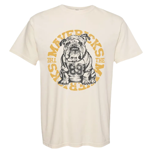 Beige t-shirt with bulldog graphic.