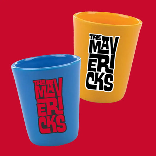Two plastic cups with ’The Mavericks’ logo, one blue and one yellow.